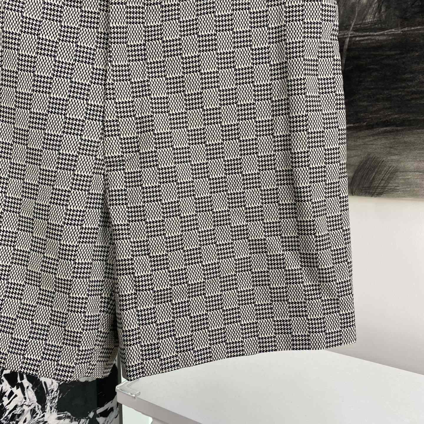 Louis Vuitton Damier Hounds Tooth Slim Wool Shorts - DopestKickz
