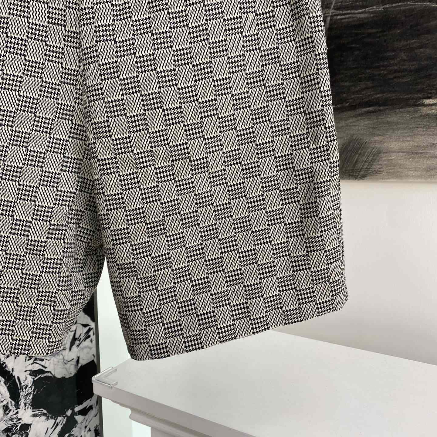 Louis Vuitton Damier Hounds Tooth Slim Wool Shorts - DopestKickz