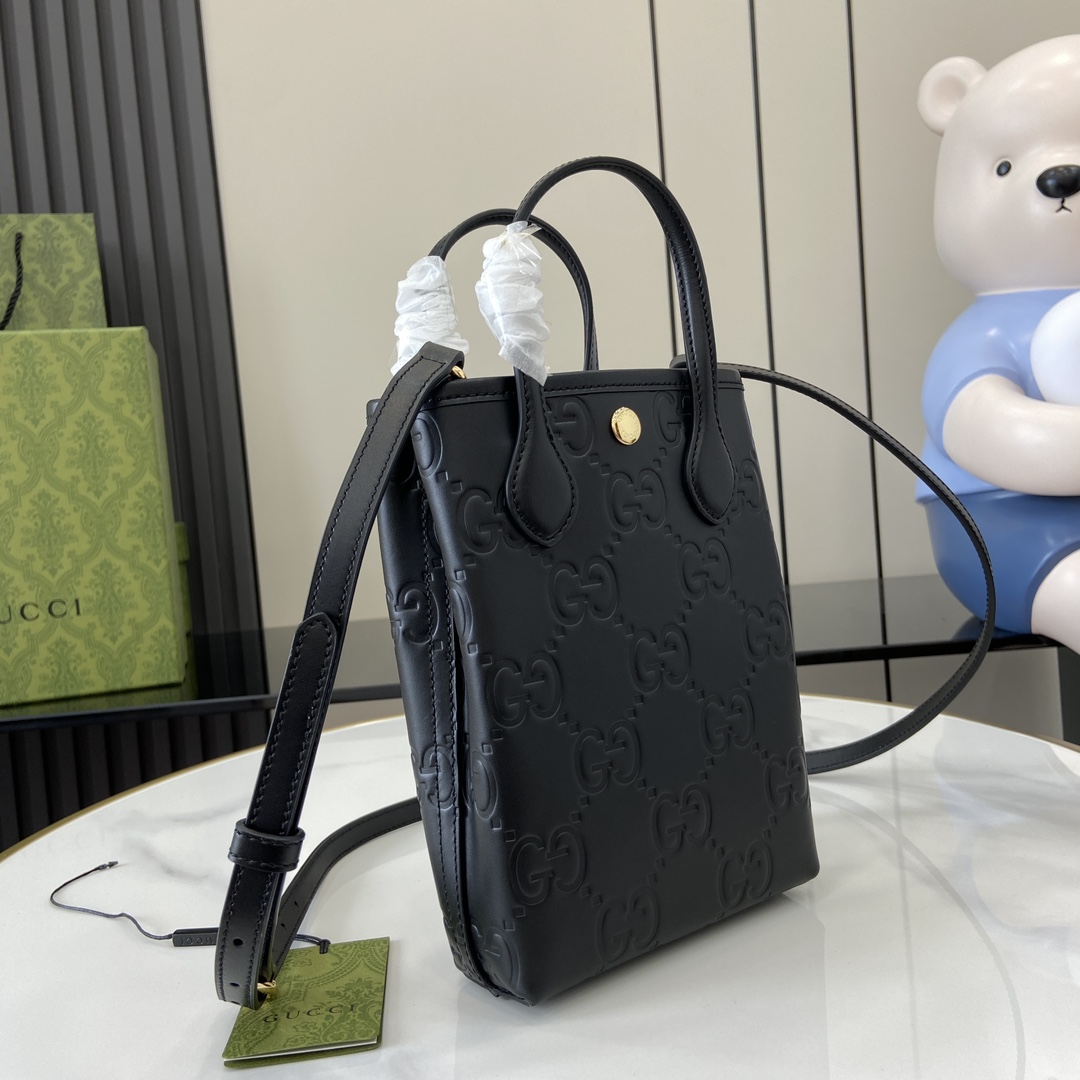 Gucci GG Super Mini Bag With Strap - DopestKickz