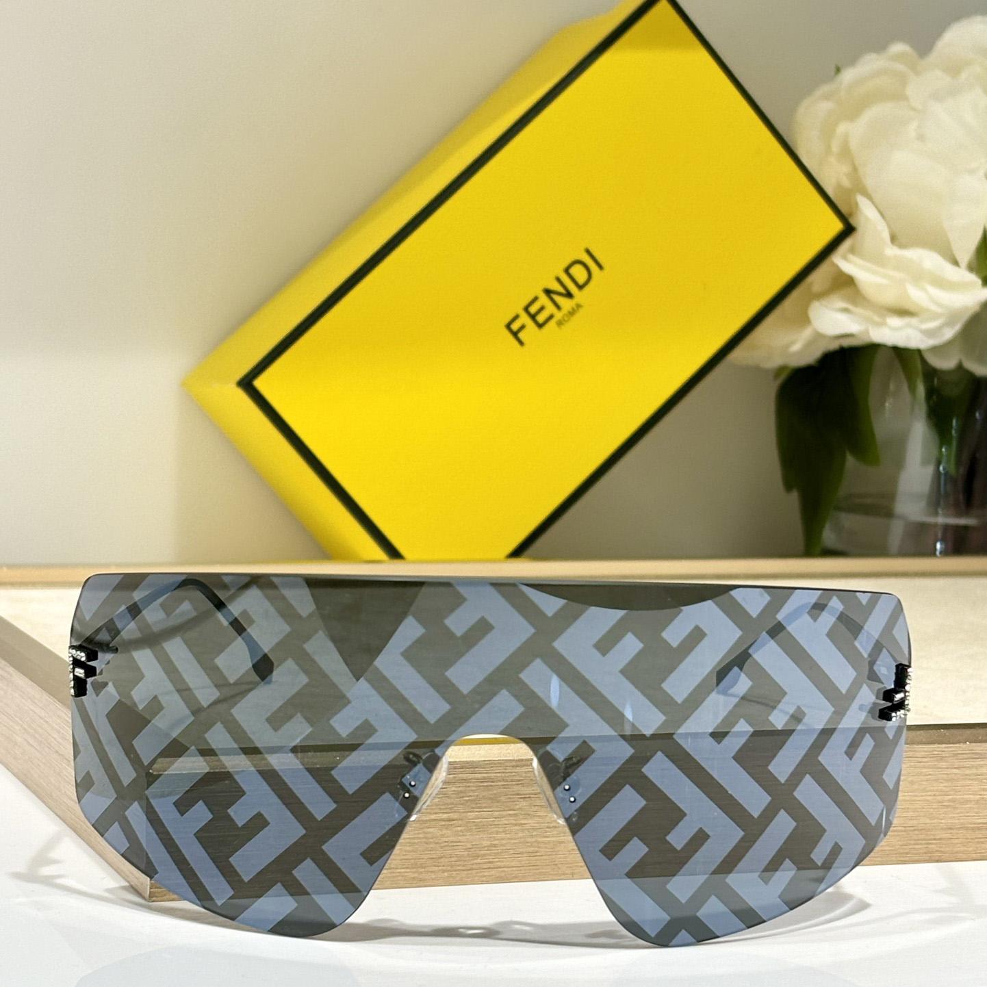 Fendi First Crystal Sunglasses    FE4121U - DopestKickz