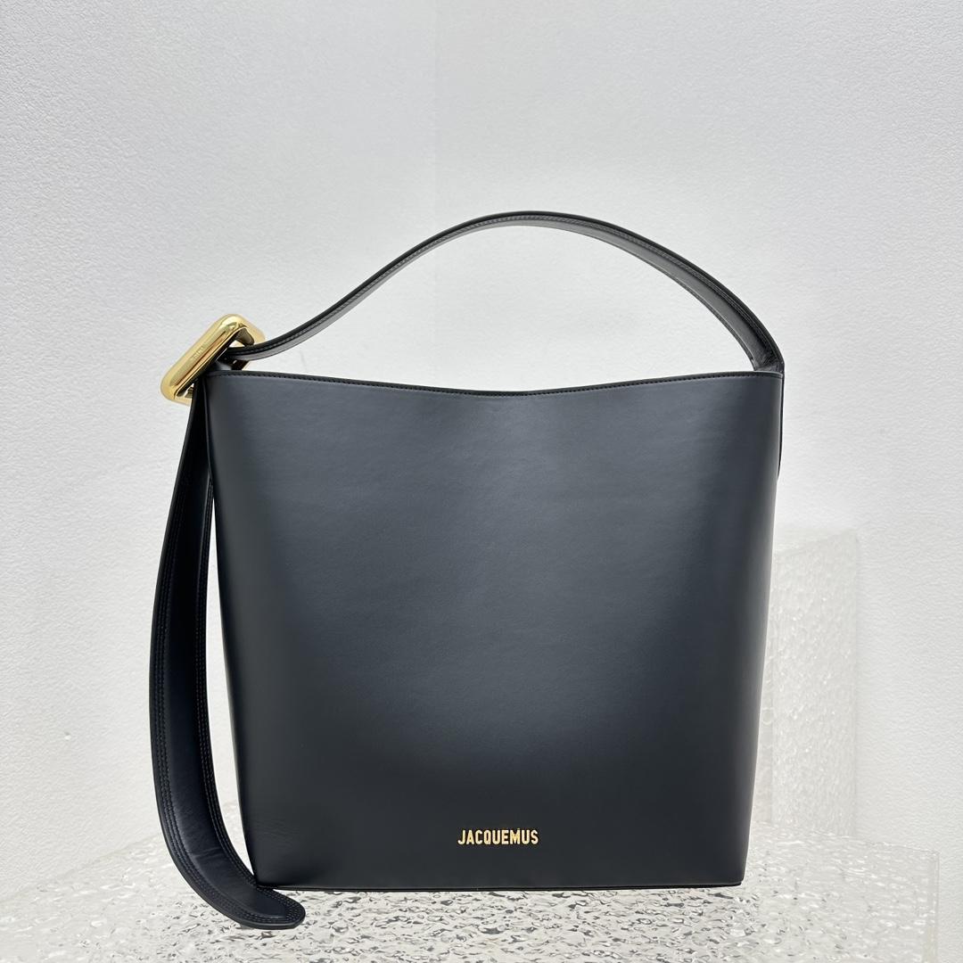 Jacquemus Le Regalo Leather Bucket Bag (30x33x14cm) - DopestKickz
