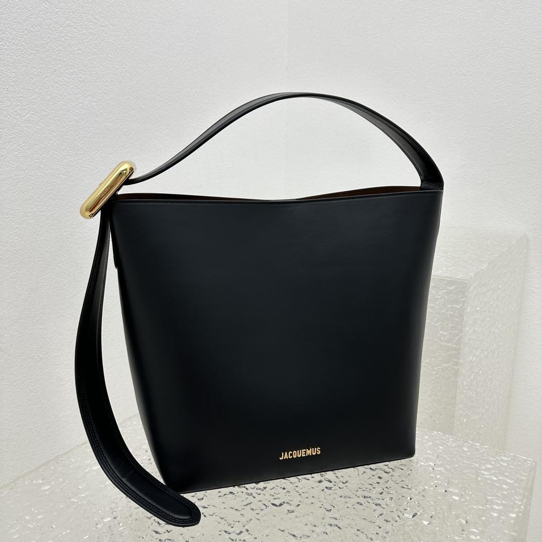 Jacquemus Le Regalo Leather Bucket Bag (30x33x14cm) - DopestKickz