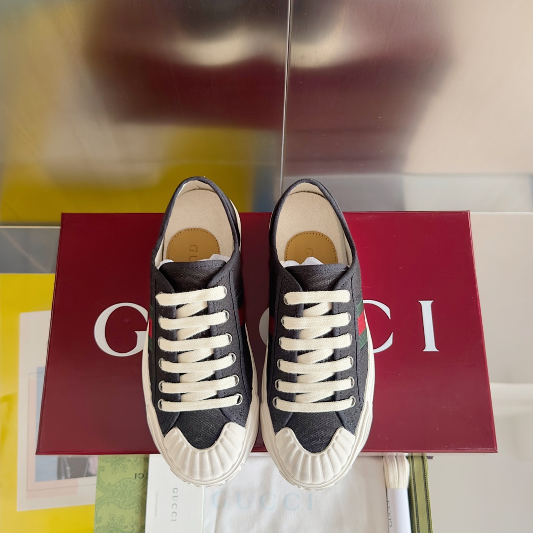 Gucci Sneaker With Web - DopestKickz