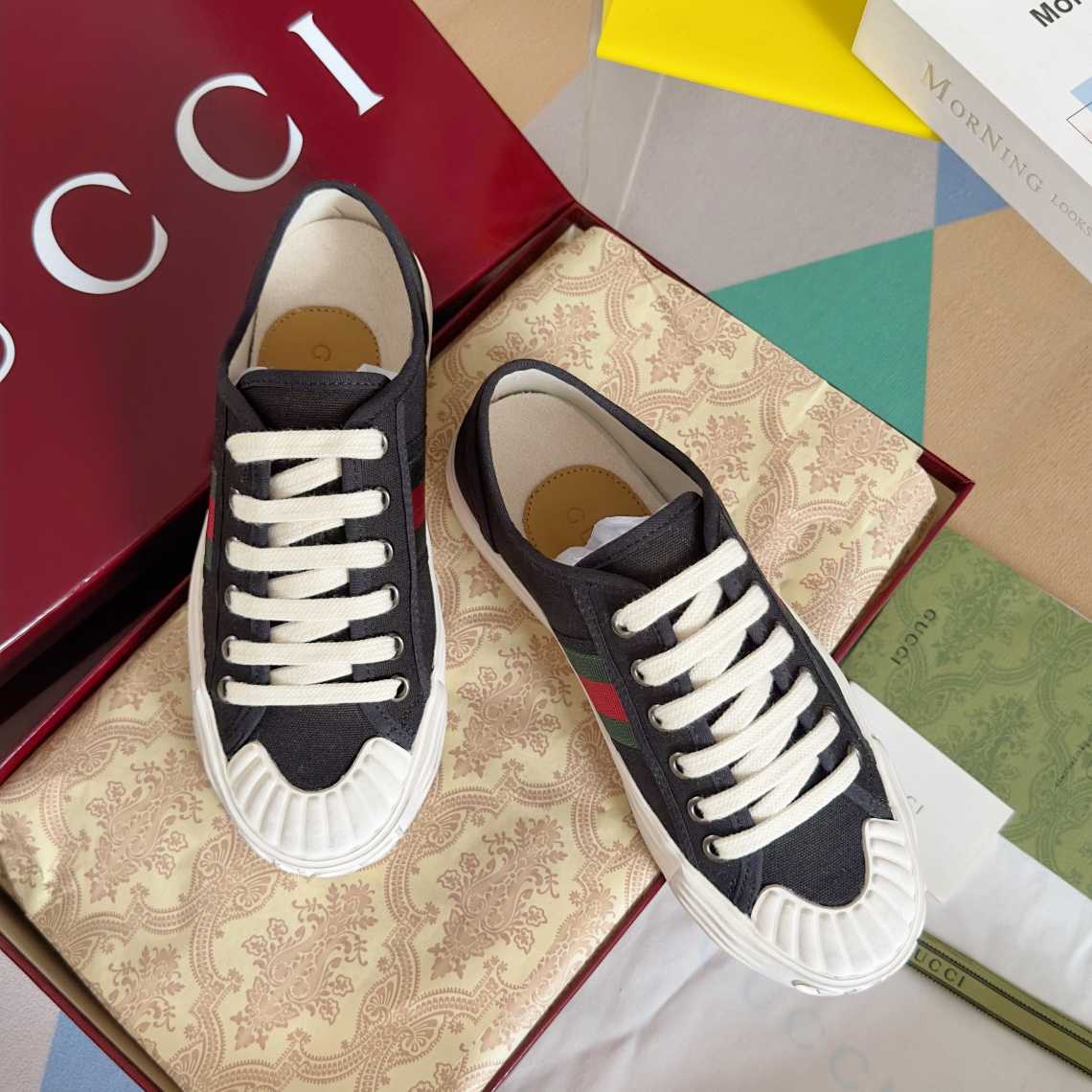 Gucci Sneaker With Web - DopestKickz