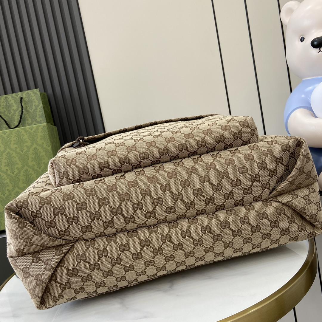 Gucci Large GG Tote Bag - DopestKickz