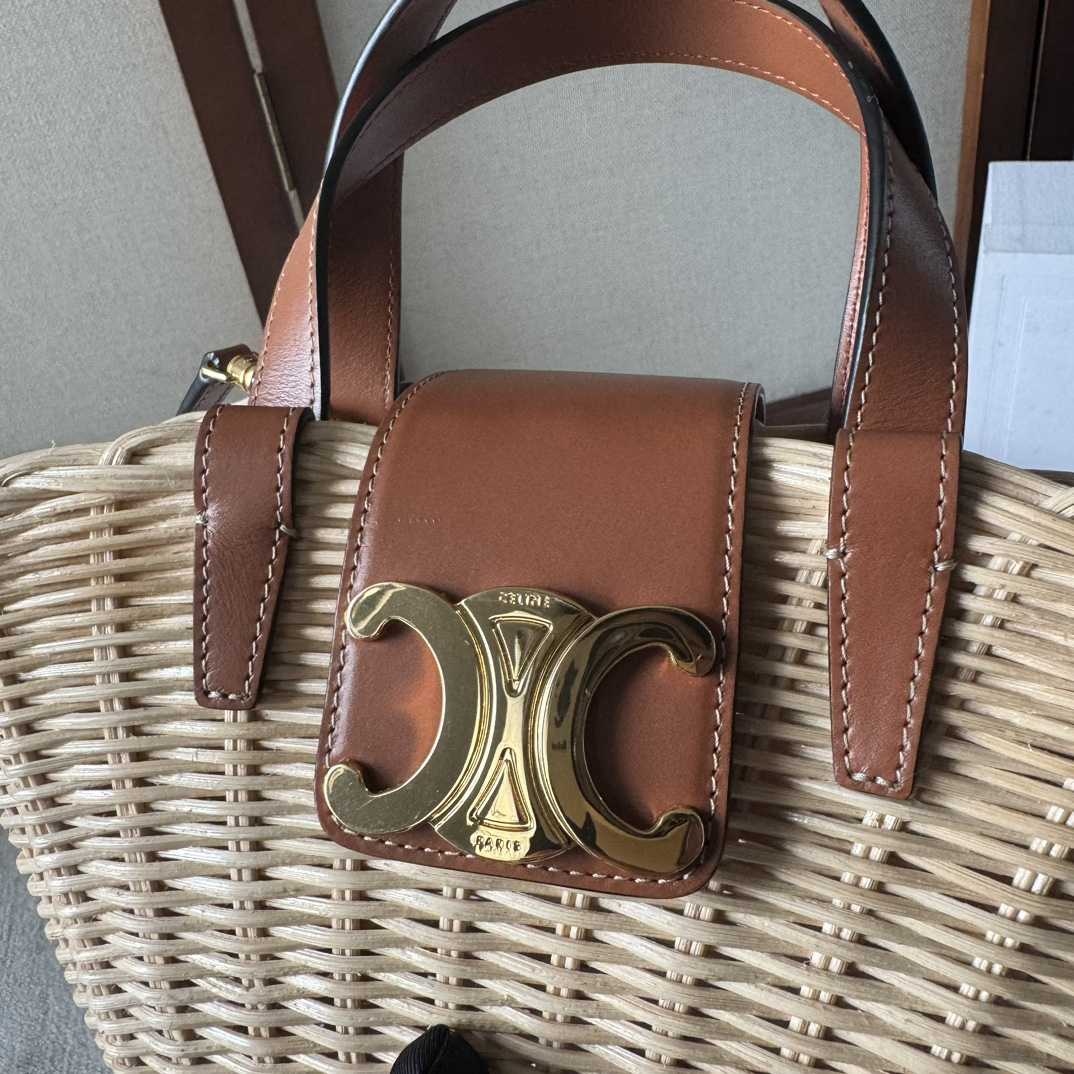 Celine Teen Couffin In Wicker And Natural Calfskin - DopestKickz