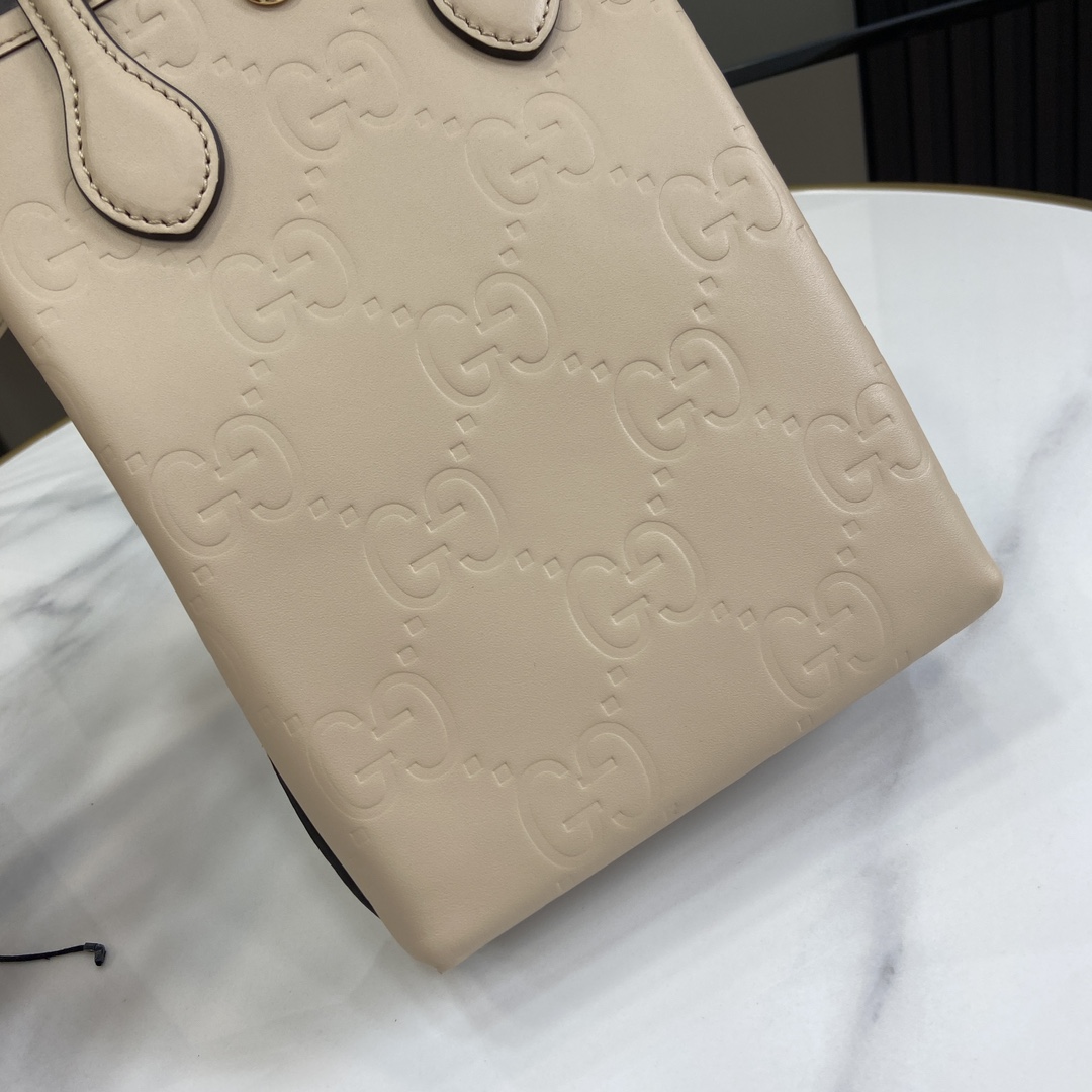 Gucci GG Super Mini Bag With Strap - DopestKickz