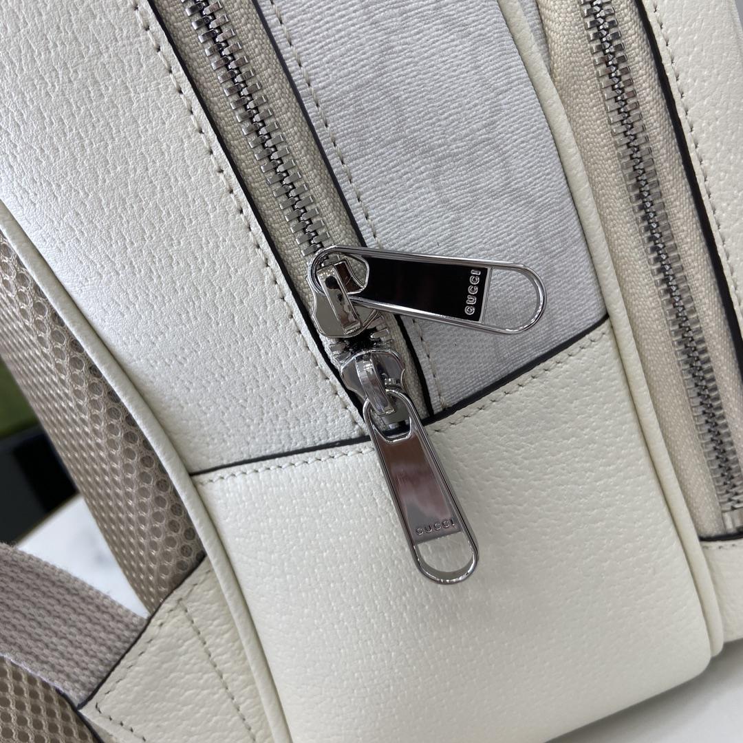 Gucci Medium GG Backpack With Tag - DopestKickz
