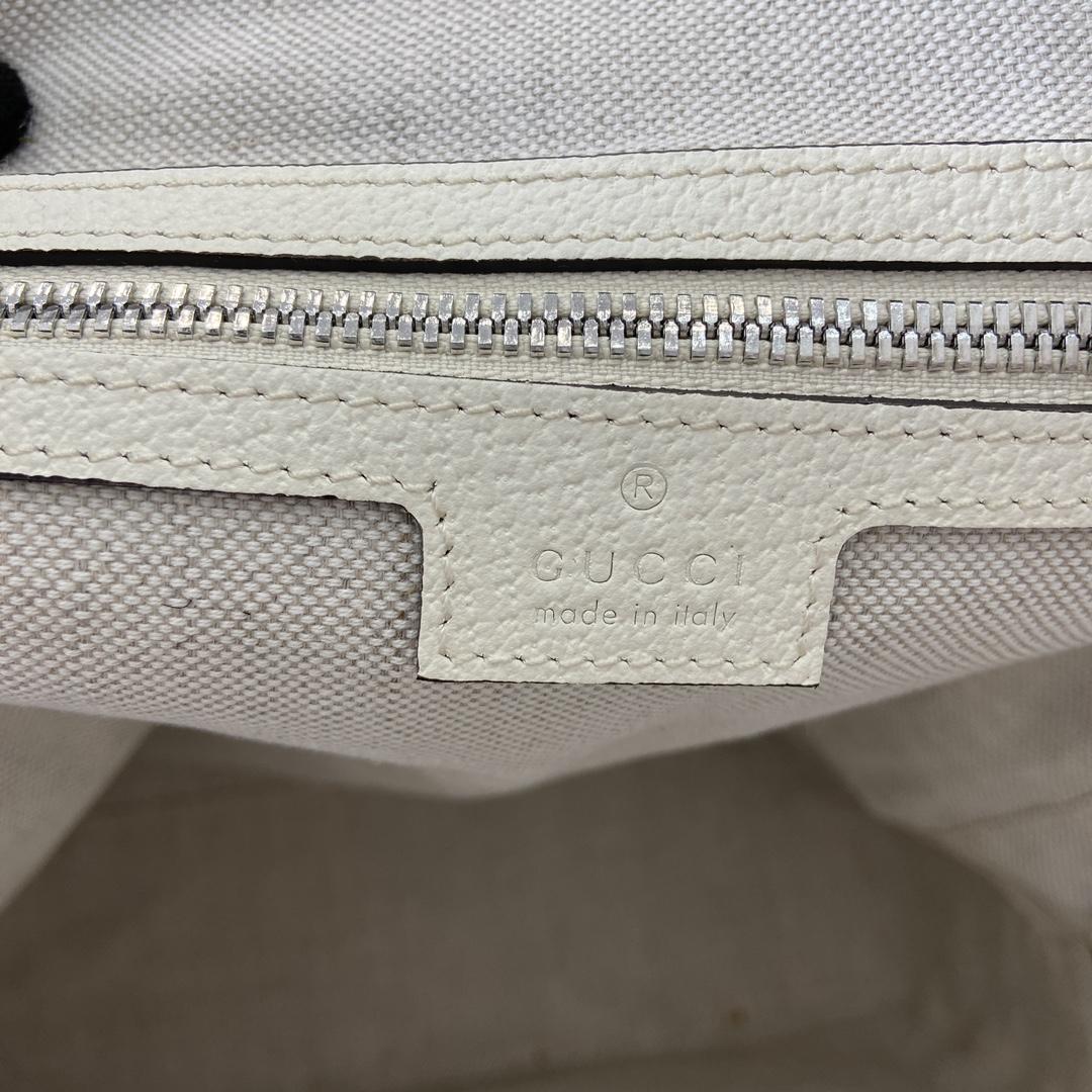 Gucci Medium GG Backpack With Tag - DopestKickz