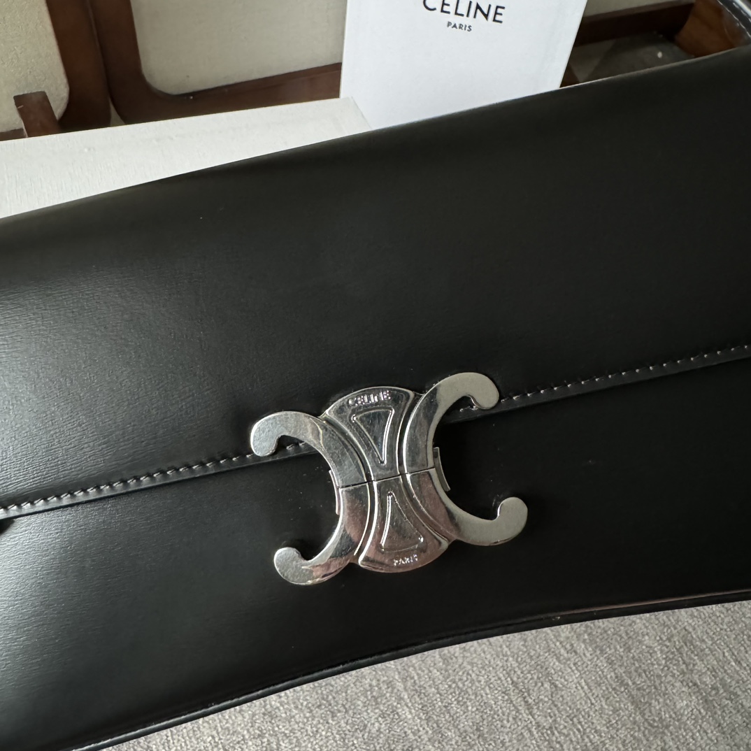 Celine Medium Celine Lola Bag In Shiny Calfskin - DopestKickz
