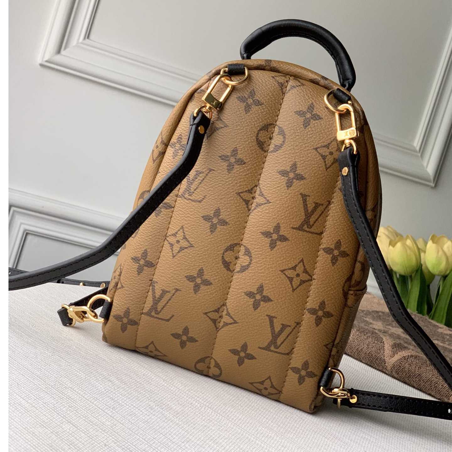 Louis Vuitton  Backpack   (17x22x10cm)  M44872 - DopestKickz