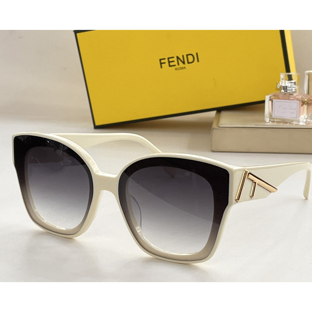Fendi FE40098I Sunglasses - DopestKickz