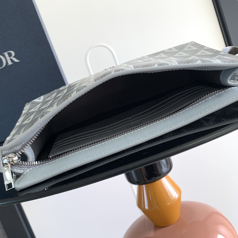 Dior A5 Triangle Pouch - DopestKickz