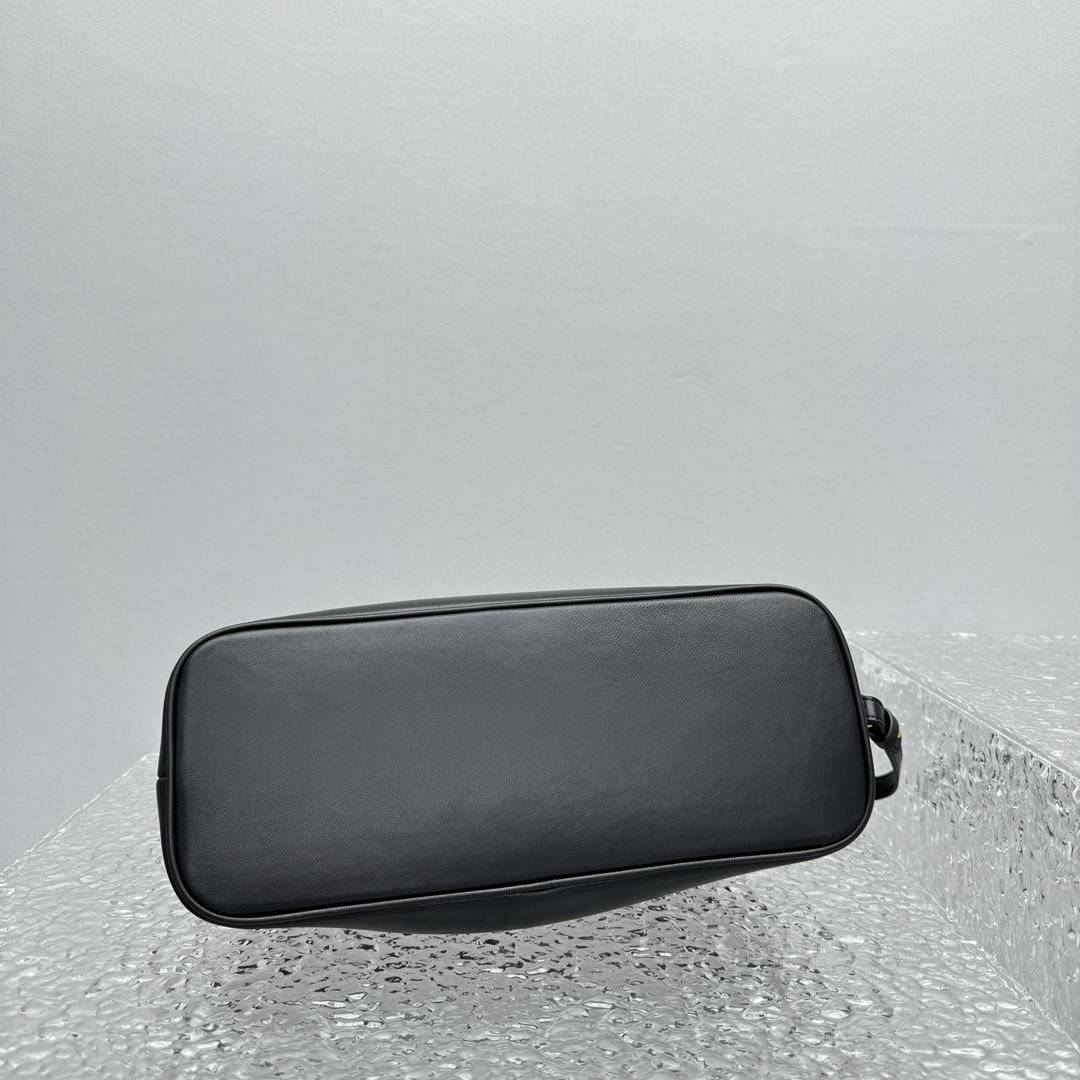 Jacquemus Le Calino Ring Handbag - DopestKickz