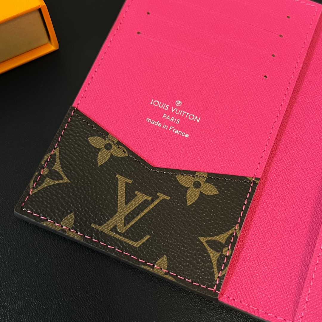 Louis Vuitton Passport Cover   M82866 - DopestKickz