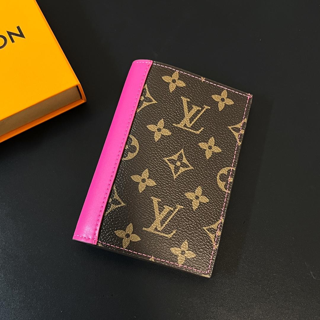 Louis Vuitton Passport Cover   M82866 - DopestKickz