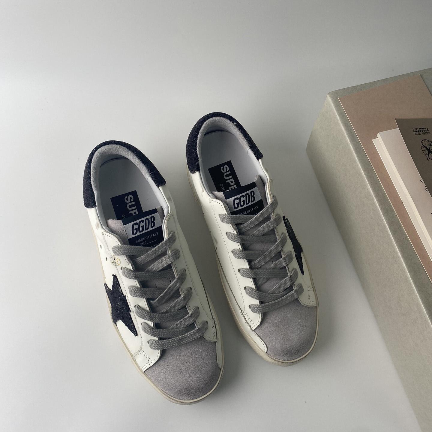 Golden Goose Sneakers - DopestKickz