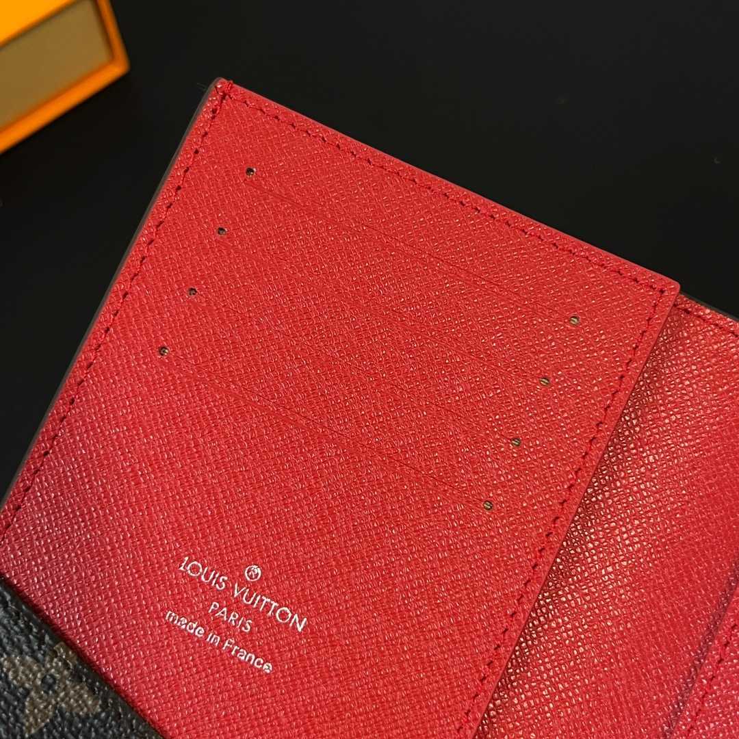 Louis Vuitton Passport Cover   M82862 - DopestKickz