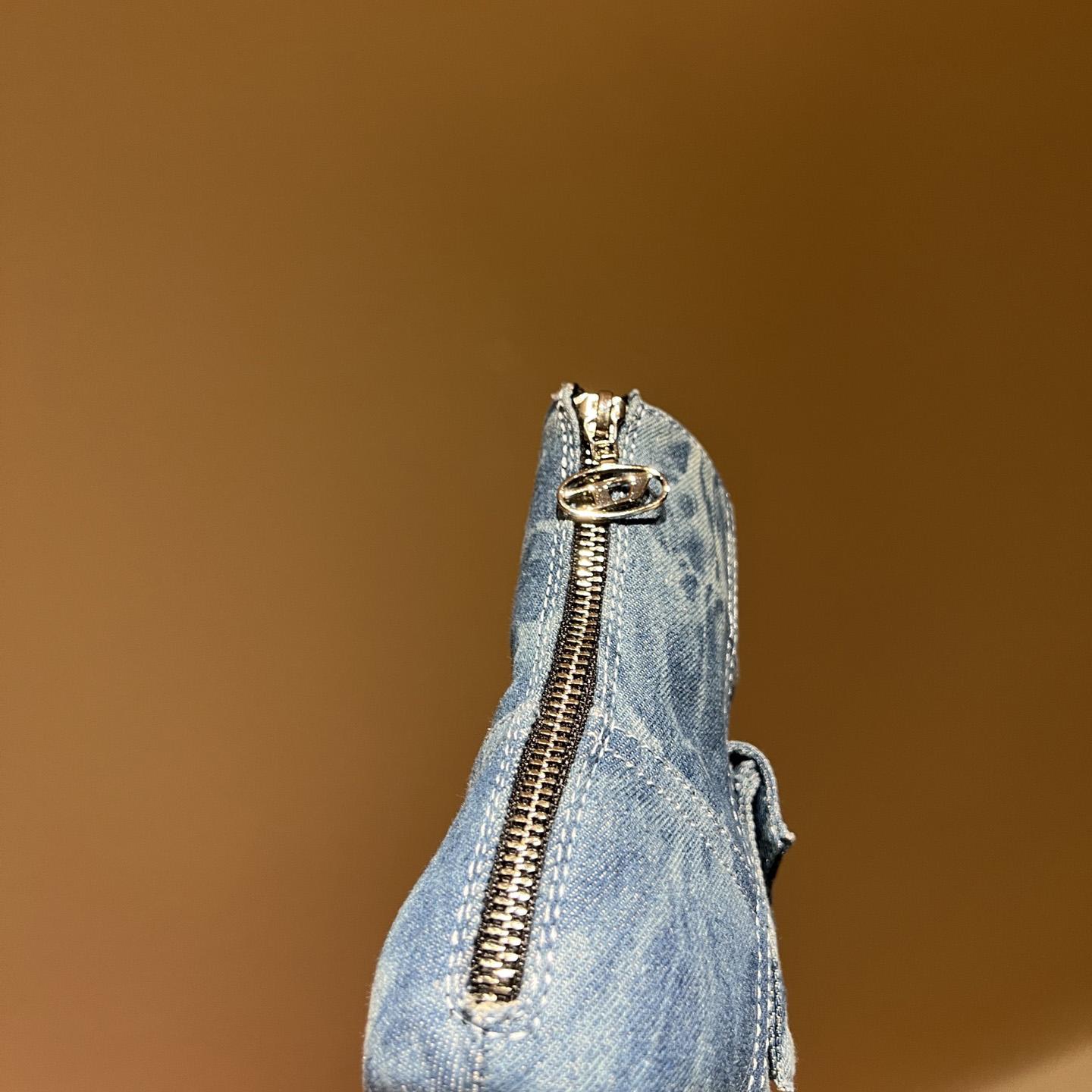 Diesel Women's Ankle Boots - DopestKickz