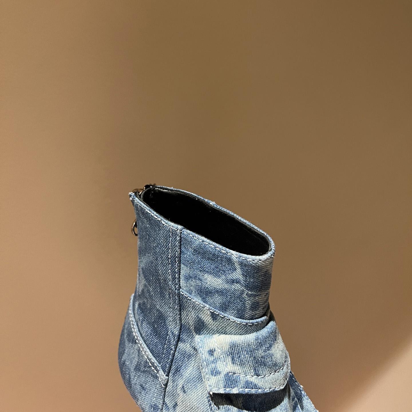 Diesel Women's Ankle Boots - DopestKickz