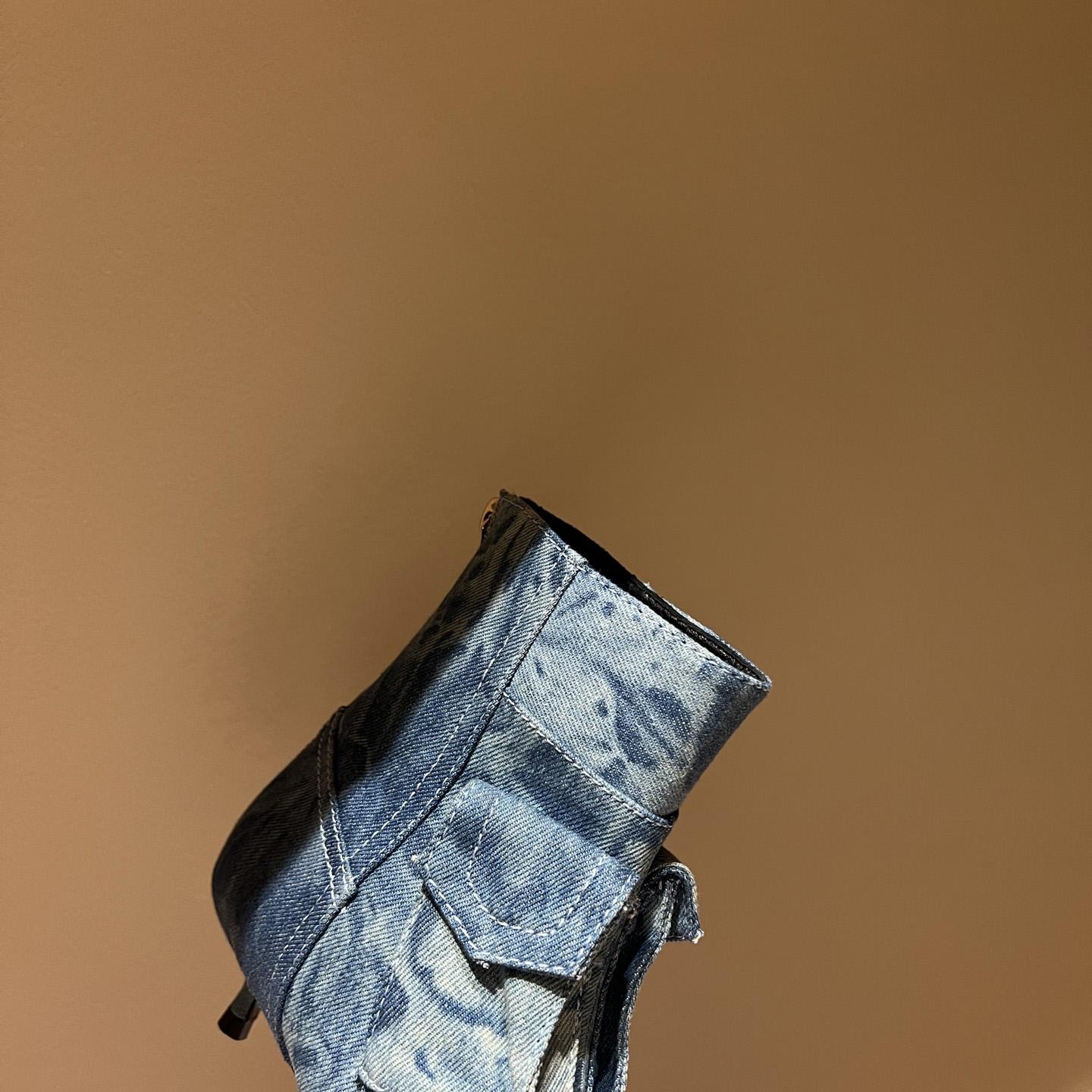Diesel Women's Ankle Boots - DopestKickz