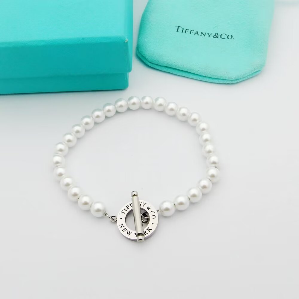 Tiffany & Co. Freshwater Pearl Toggle Bracelet - DopestKickz