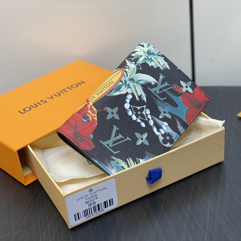 Louis Vuitton Passport Cover  M83479 - DopestKickz