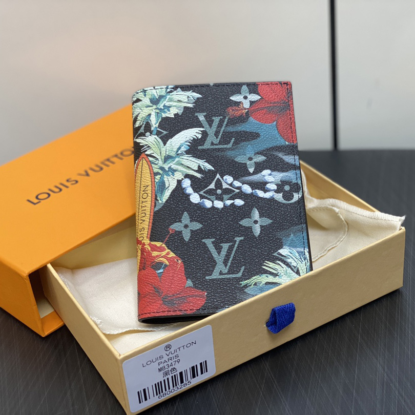 Louis Vuitton Passport Cover  M83479 - DopestKickz