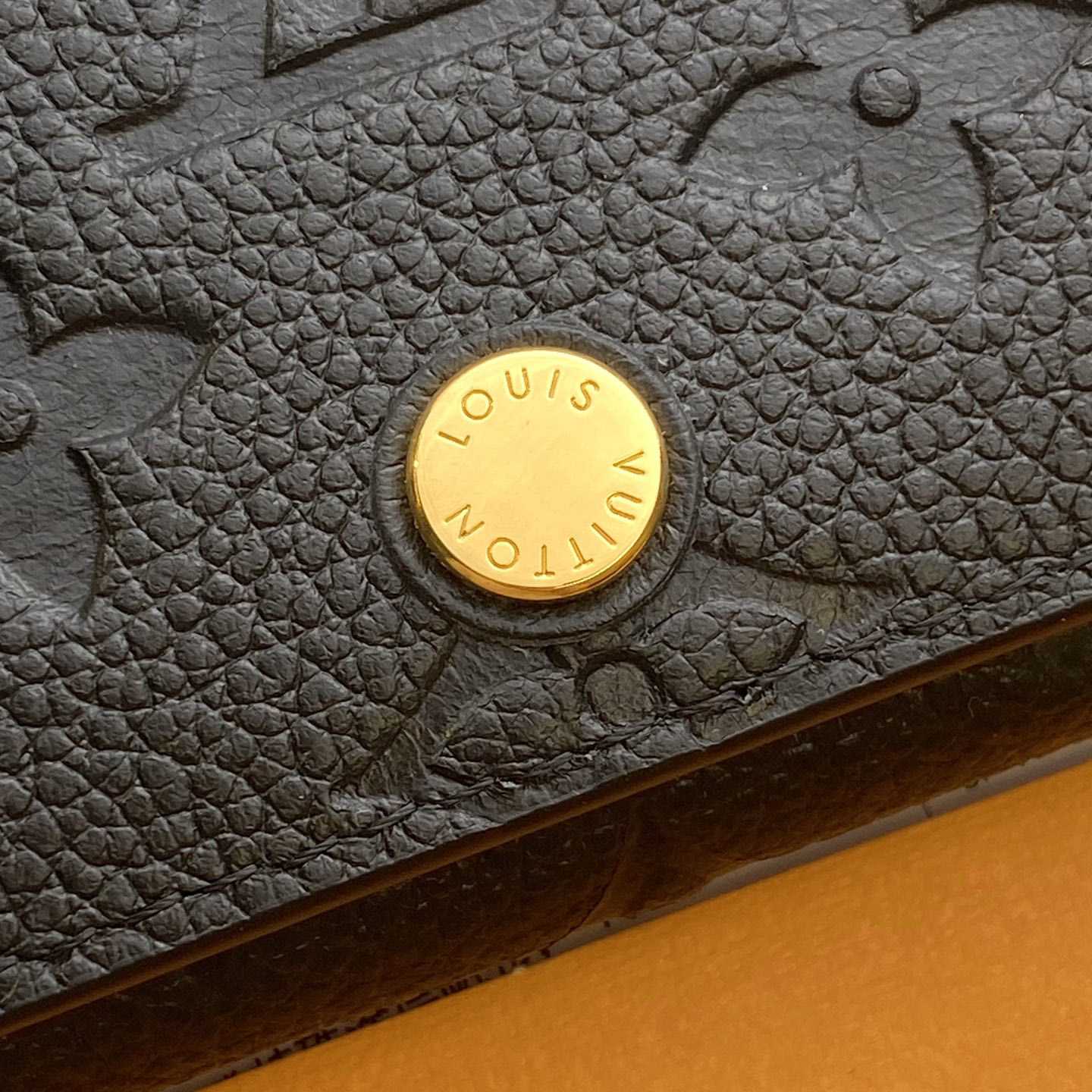 Louis Vuitton Business Card Holder   M58456 - DopestKickz