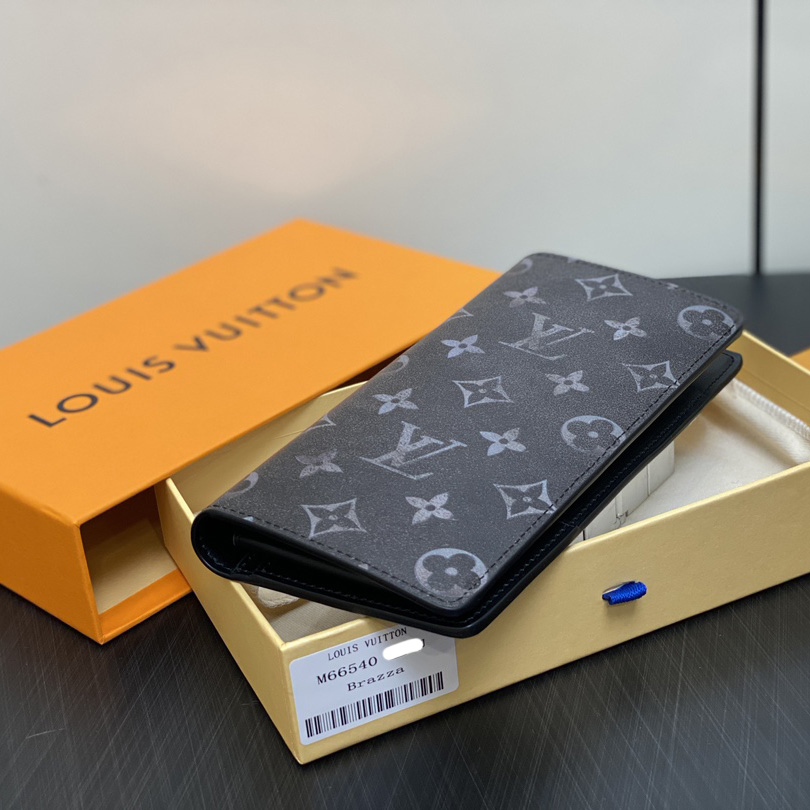 Louis Vuitton Brazza Wallet   M66540 - DopestKickz