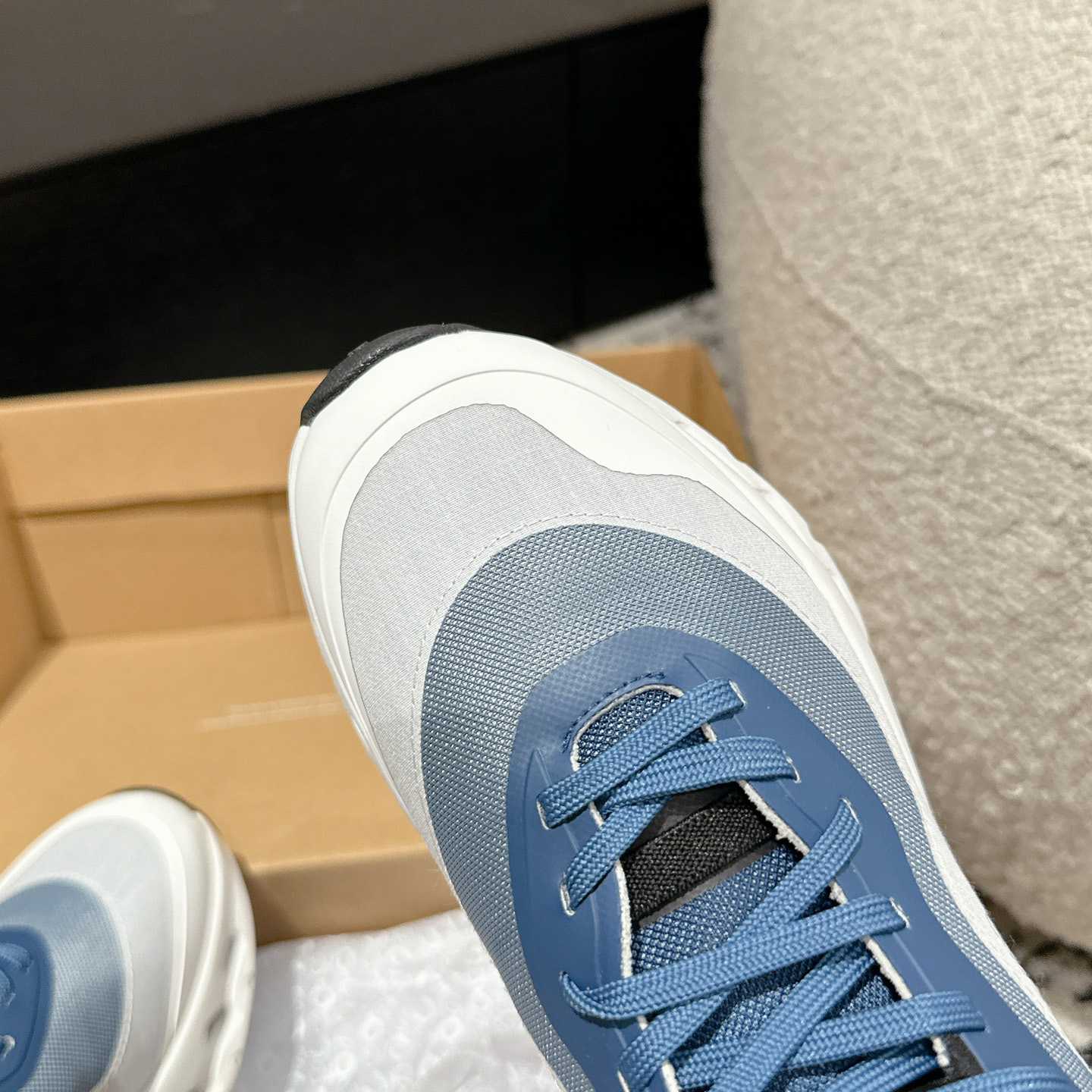 Loewe Cloudtilt 2.0 Sneaker - DopestKickz