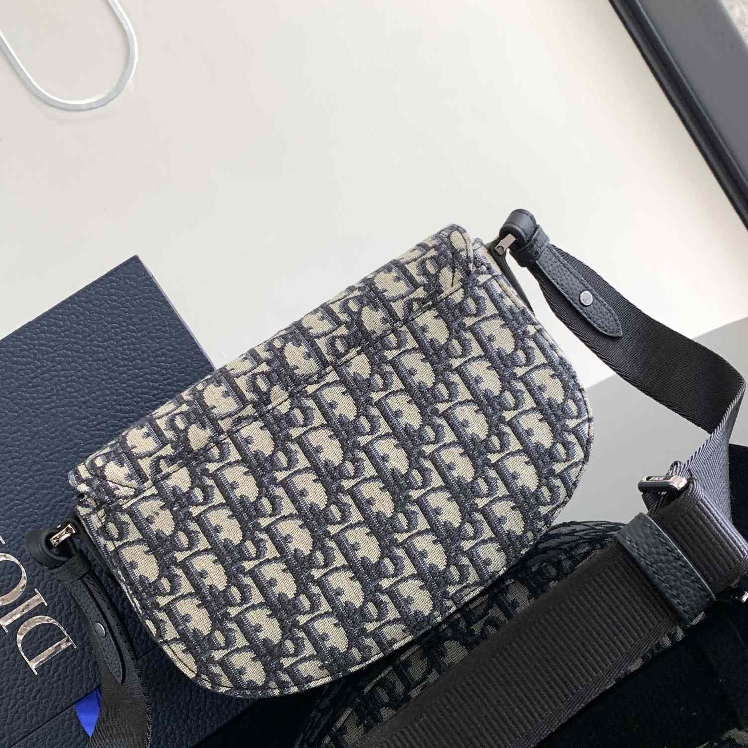 Dior Saddle Messenger Bag - DopestKickz