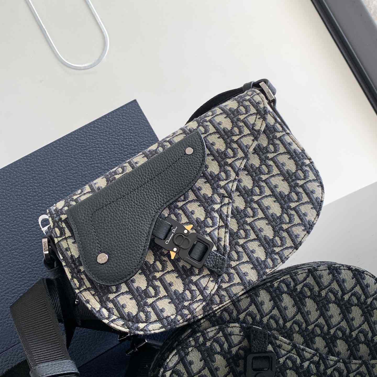 Dior Saddle Messenger Bag - DopestKickz