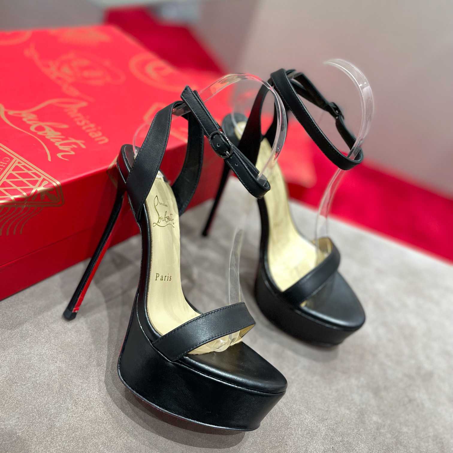 Christian Louboutin Loubi Queen Alta 150 Leather Platform Sandals - DopestKickz