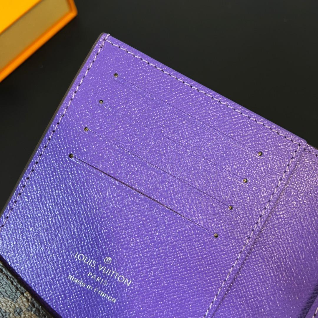 Louis Vuitton Passport Cover   M28268 - DopestKickz