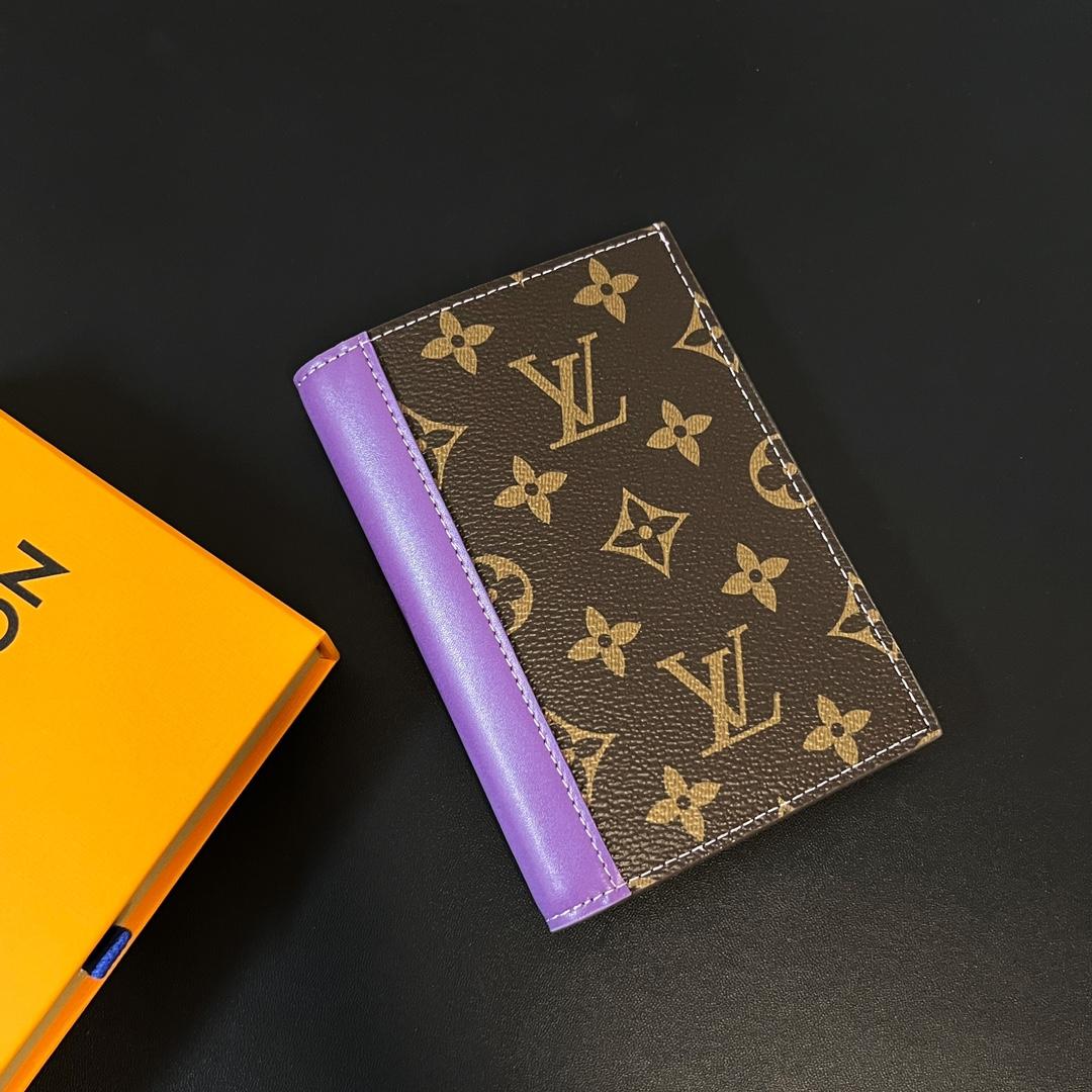Louis Vuitton Passport Cover   M28268 - DopestKickz