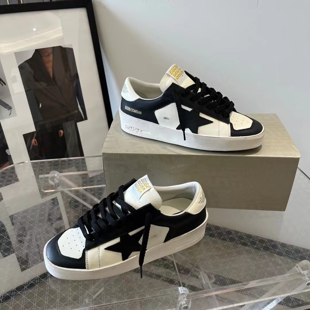 Golden Goose Sneakers - DopestKickz
