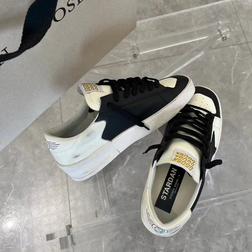 Golden Goose Sneakers - DopestKickz