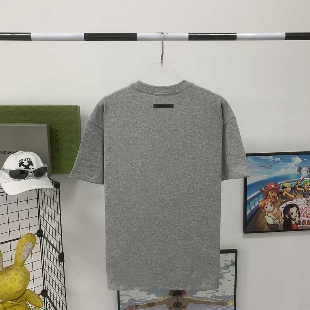 Fear of God Essentials Tee - DopestKickz