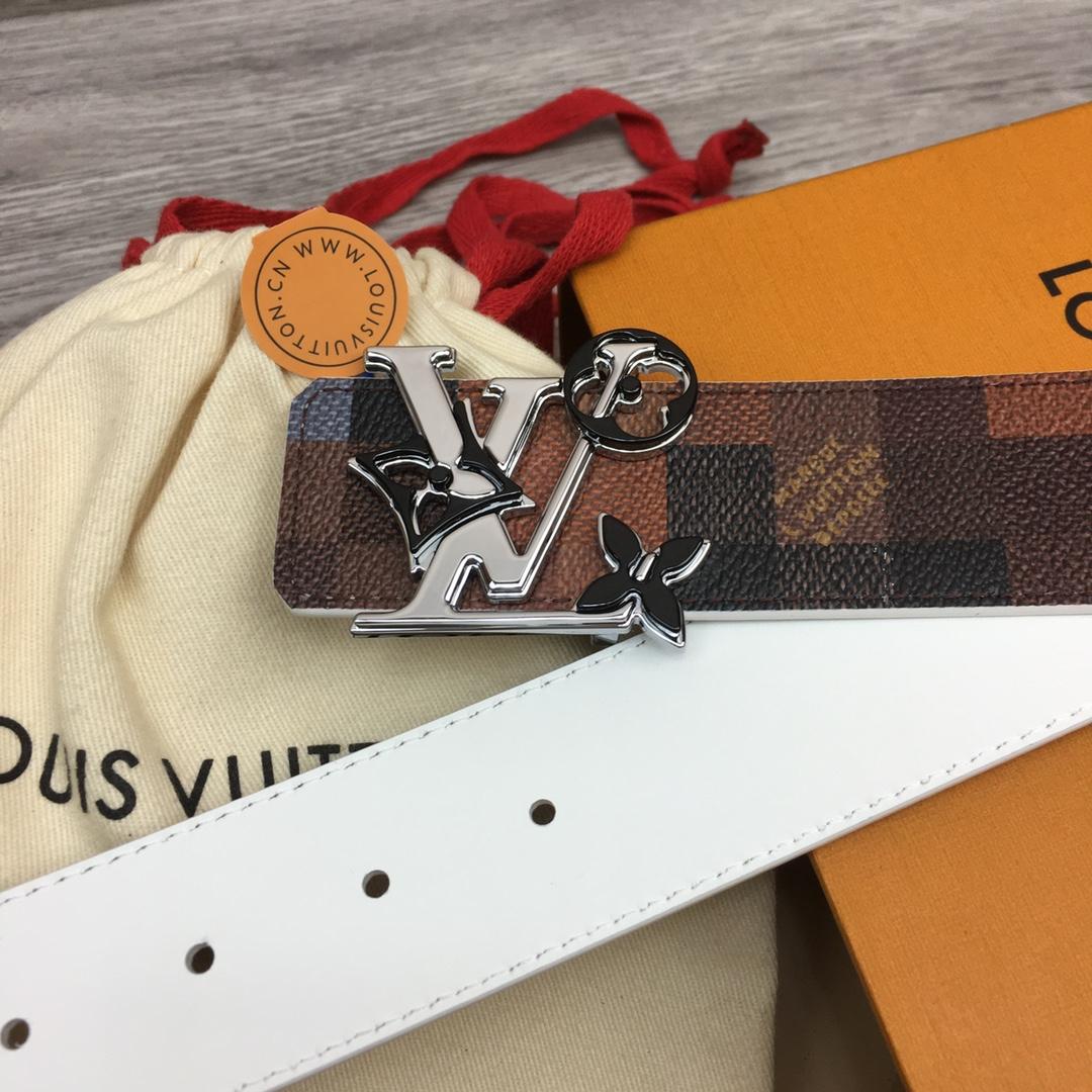 Louis Vuitton LV Initiales 40mm Reversible Belt - DopestKickz