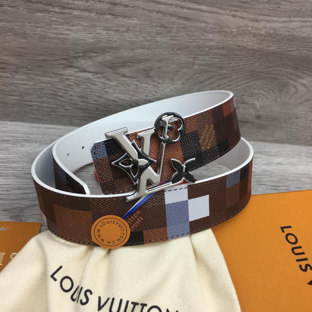 Louis Vuitton LV Initiales 40mm Reversible Belt - DopestKickz