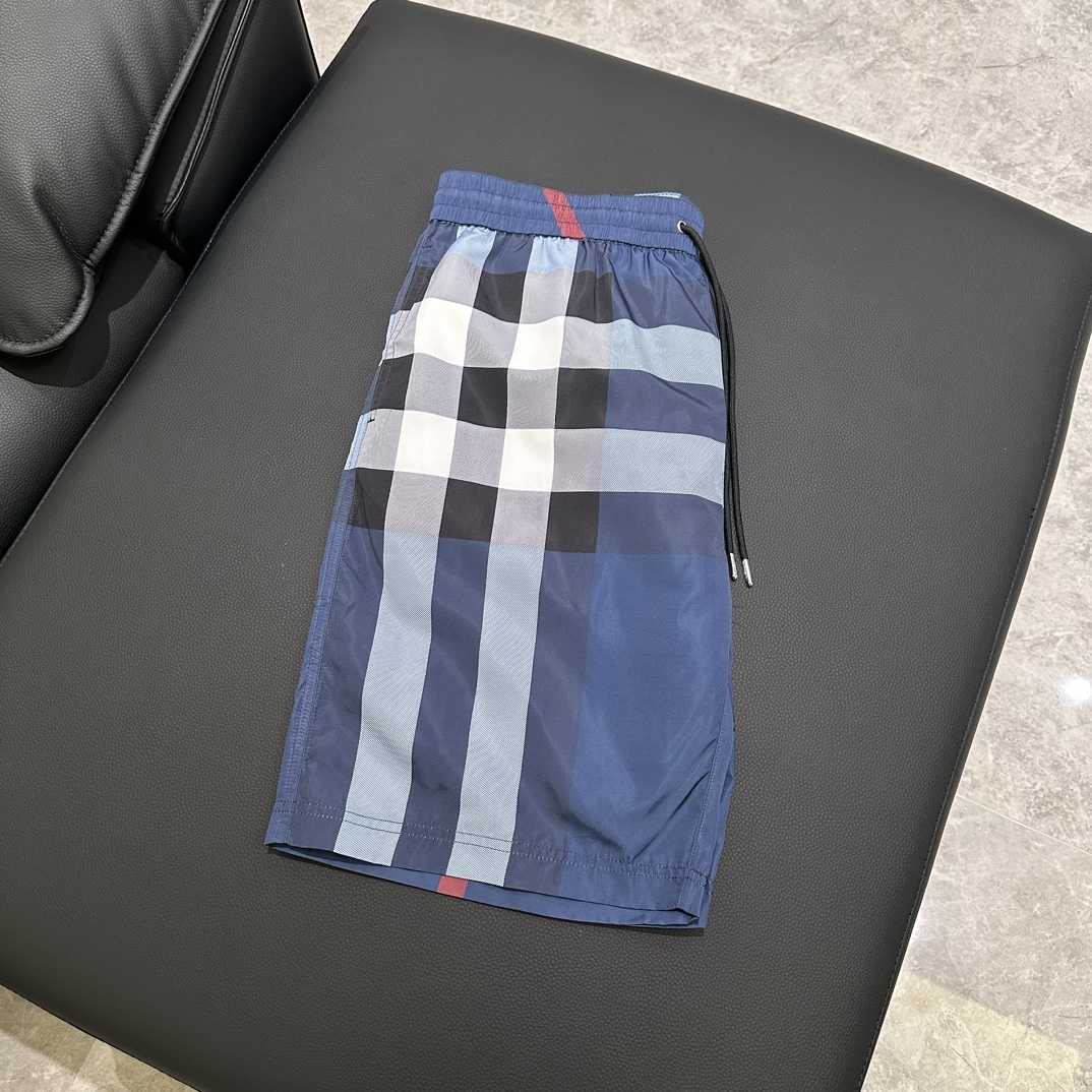 Burberry Shorts    - DopestKickz