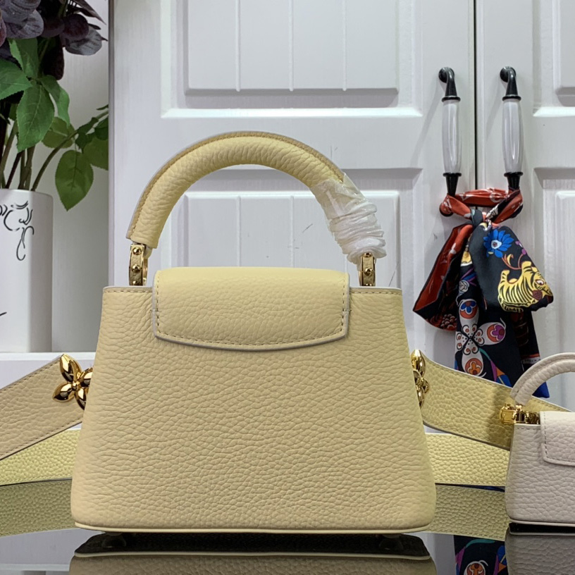 Louis Vuitton Capucines Mini  M24563 - DopestKickz