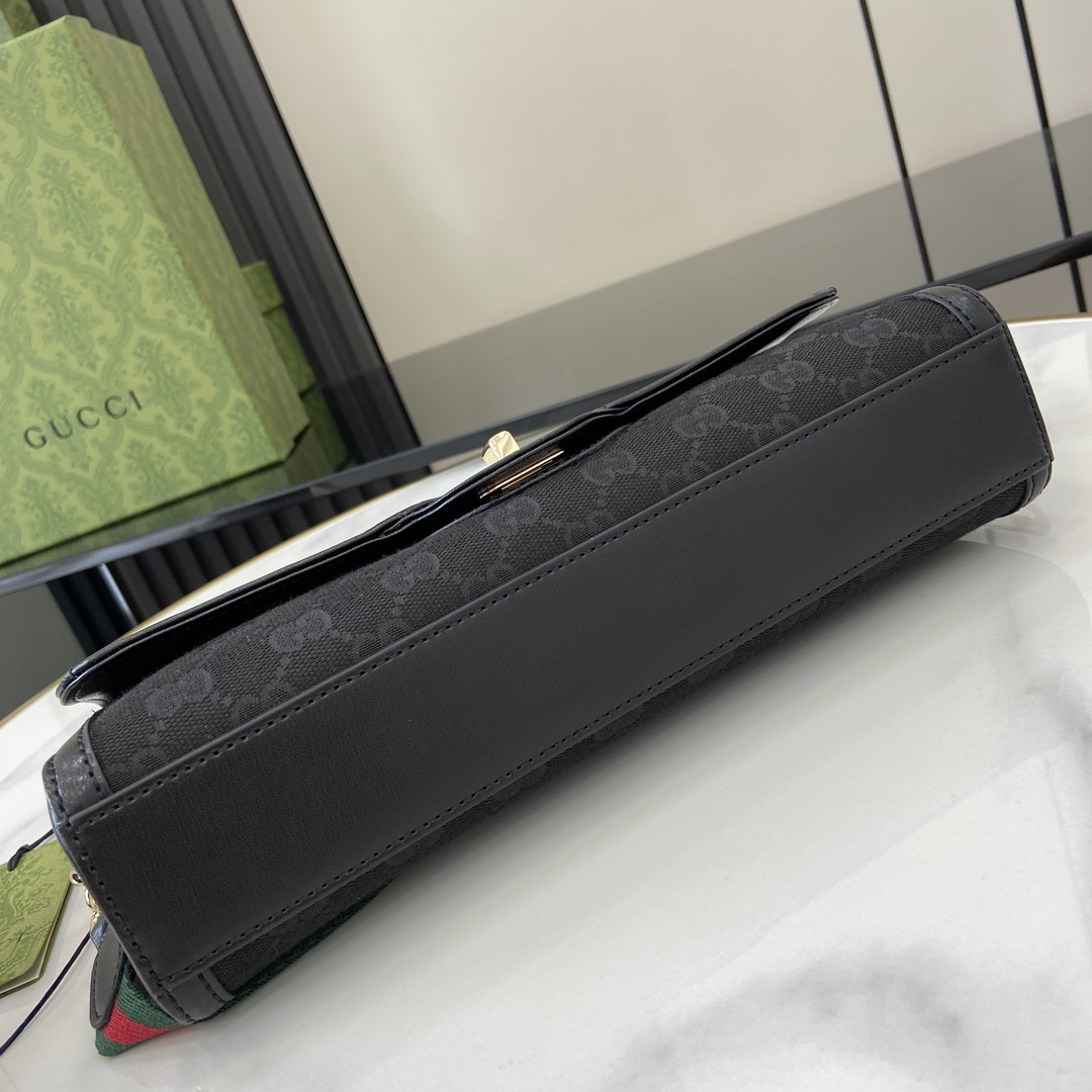 Gucci Luce Small Shoulder Bag - DopestKickz