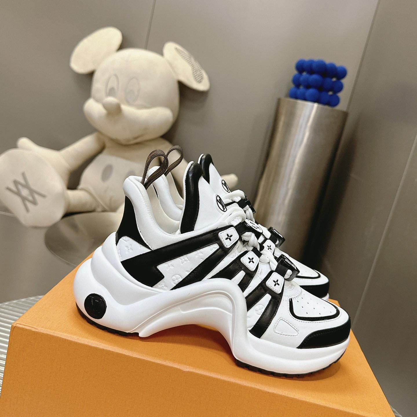 Louis Vuitton LV Archlight Sneaker   1AD2GJ - DopestKickz