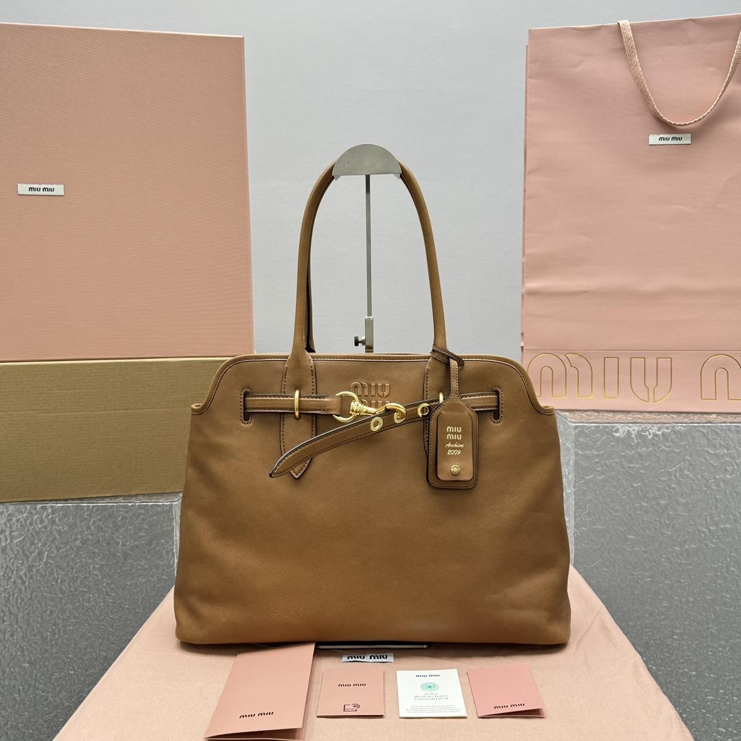 Miu Miu Aventure Nappa Leather Bag - DopestKickz