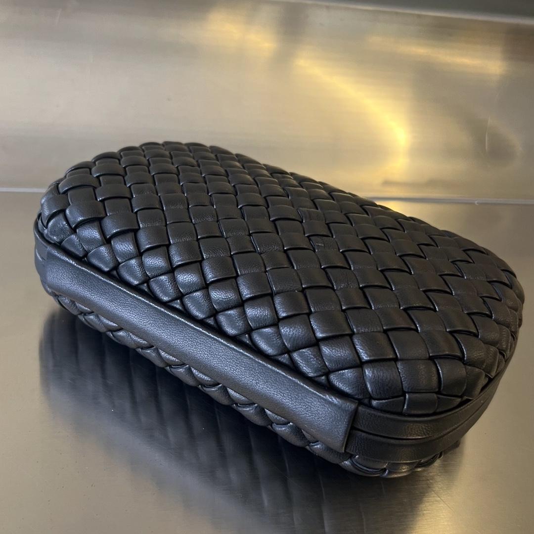 Bottega Veneta Knot - DopestKickz