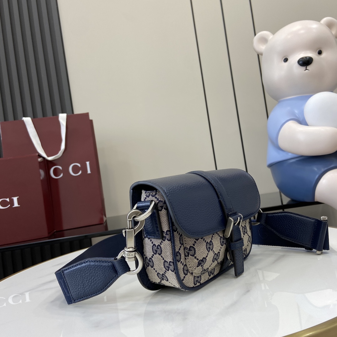 Gucci GG Super Mini Bag - DopestKickz