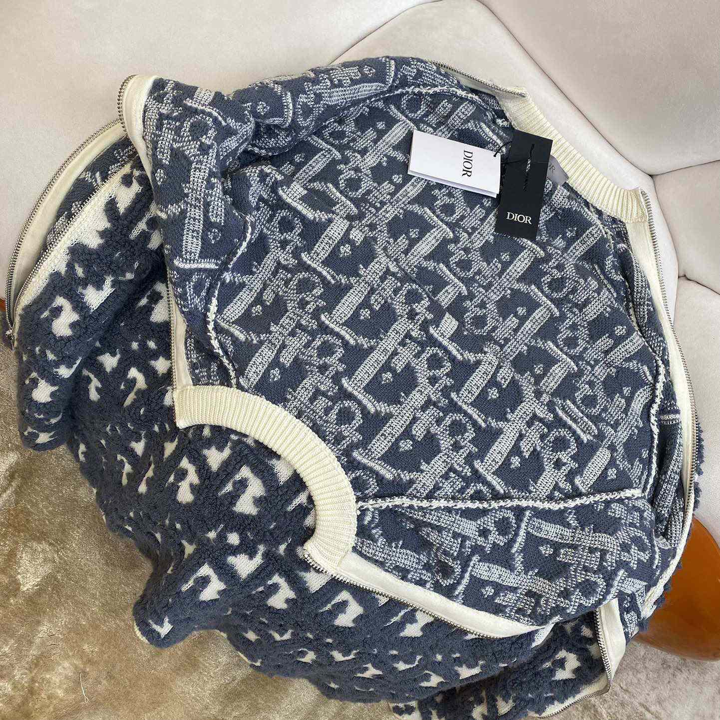 Dior Oblique Sweater - DopestKickz