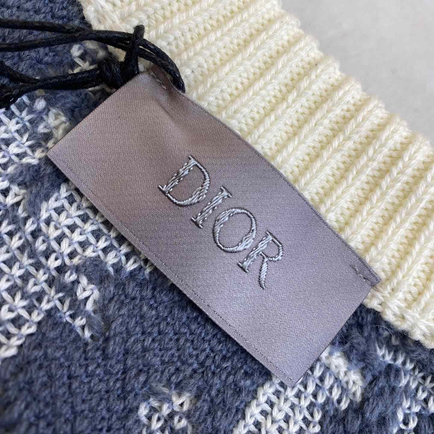 Dior Oblique Sweater - DopestKickz